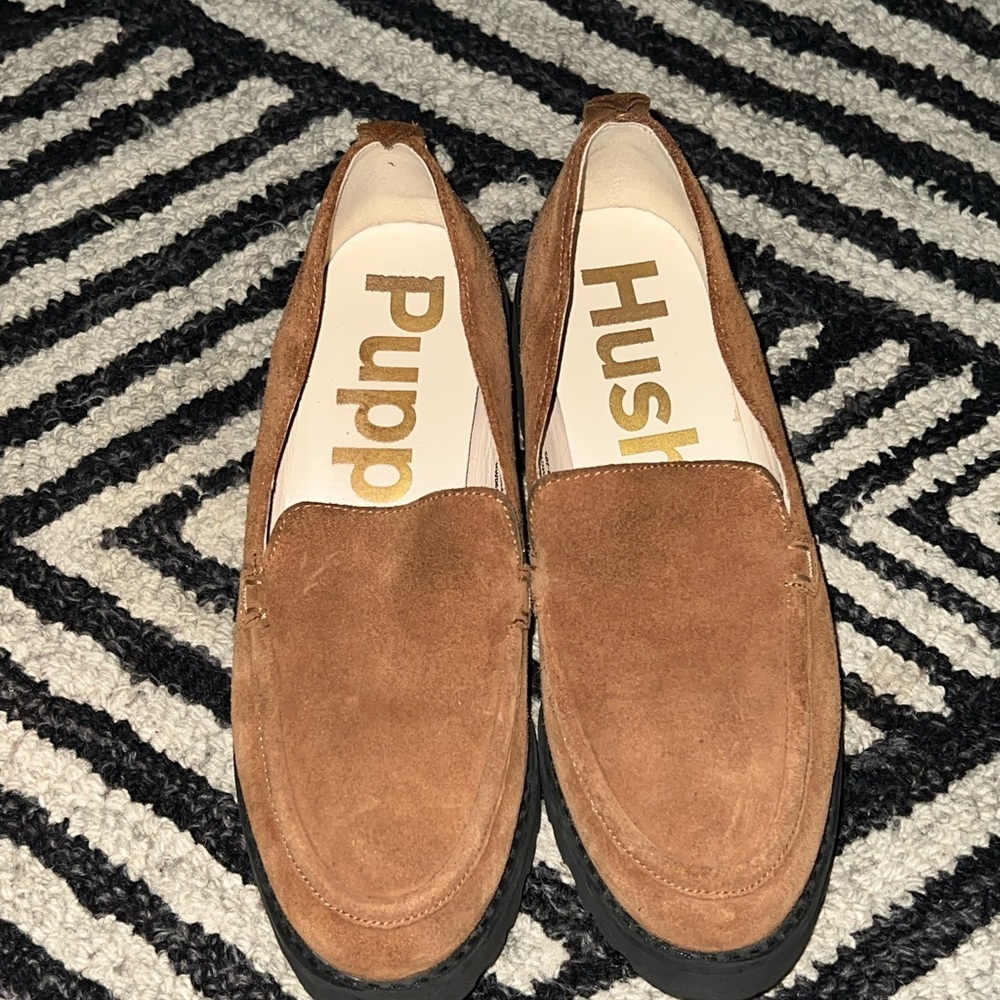 Hush Puppies Tan Suede Men's Slip-Ons - Picture 3 of 4